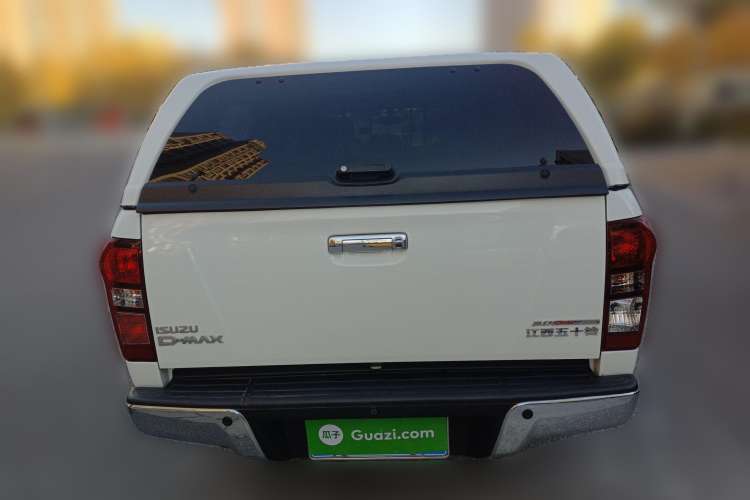 Used Isuzu D-MAX 2018 3.0T Four-Wheel Drive Automatic Ultra-Luxury Version 4JJ1-TC HI
