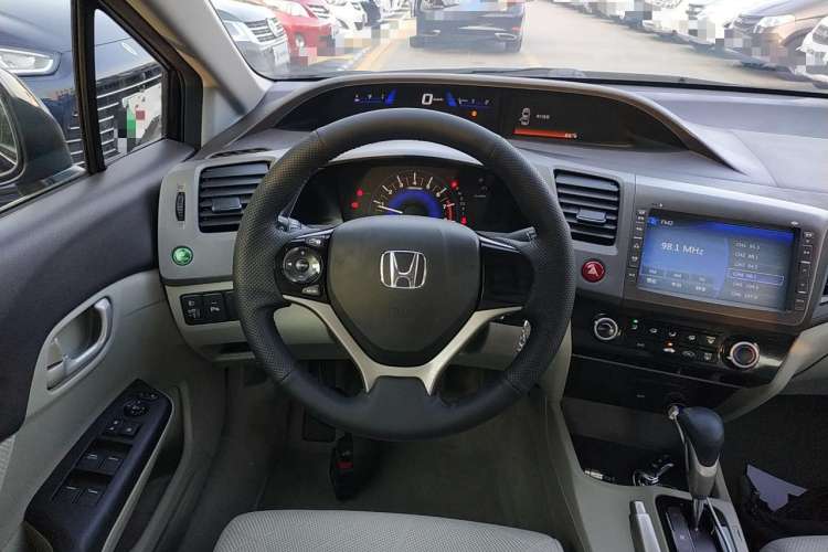 Used Honda Civic 2013 10th Anniversary 1.8L Automatic Comfort Version