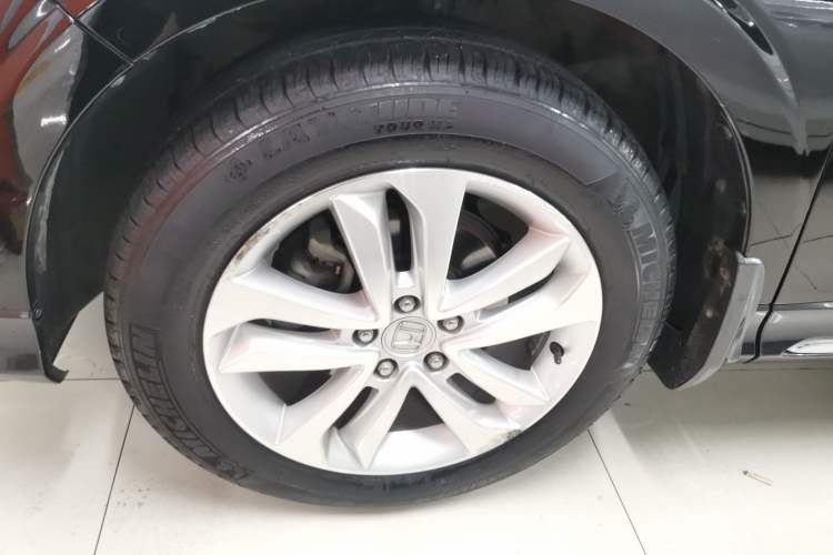 Used Honda Crosstour 2014 2.4L Luxury Edition
