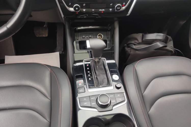 Used BORGWARD BX5 2017 20TGDI Automatic Two-Wheel Drive Pioneer Edition