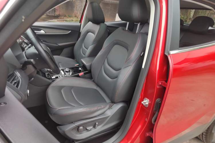 Used BORGWARD BX5 2017 20TGDI Automatic Two-Wheel Drive Pioneer Edition