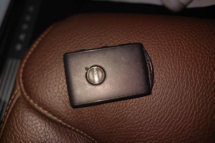 Used Volvo S90 2020 T5 Zhiyi Luxury Edition
