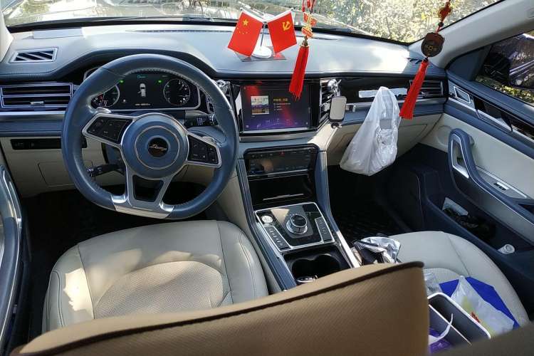 Used Zotye Domy X7 2017 Upgraded Edition 2.0T DCT Huangshan Model 7 Seats
