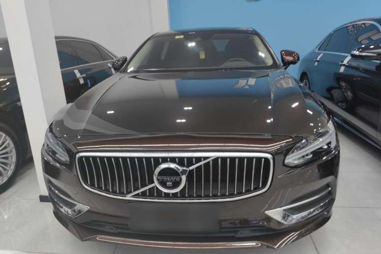 Used Volvo S90 2020 T5 Zhiyi Luxury Edition
