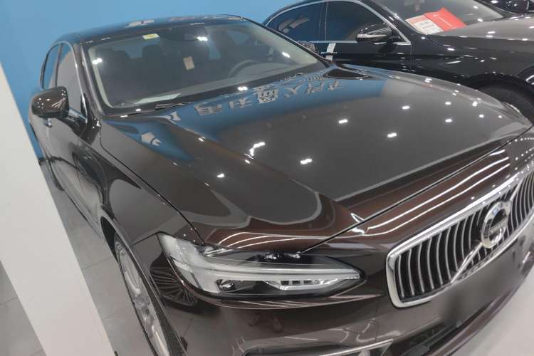Used Volvo S90 2020 T5 Zhiyi Luxury Edition
