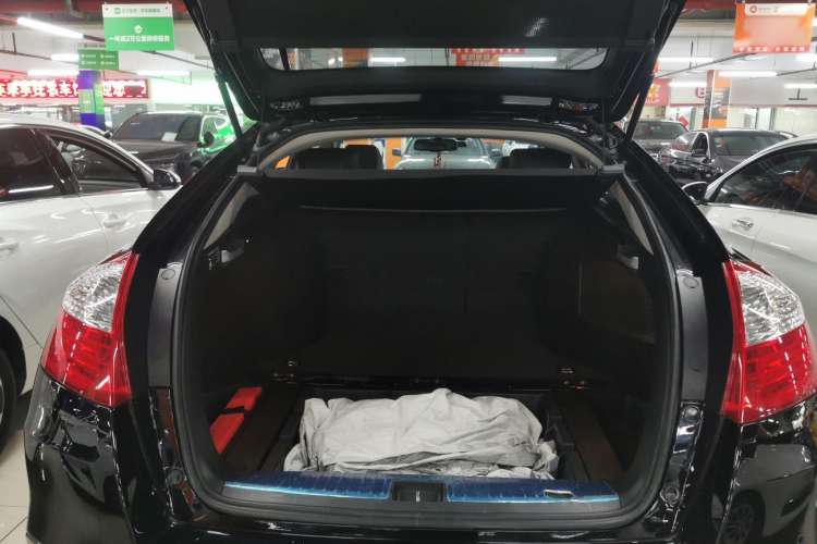 Used Honda Crosstour 2014 2.4L Luxury Edition
