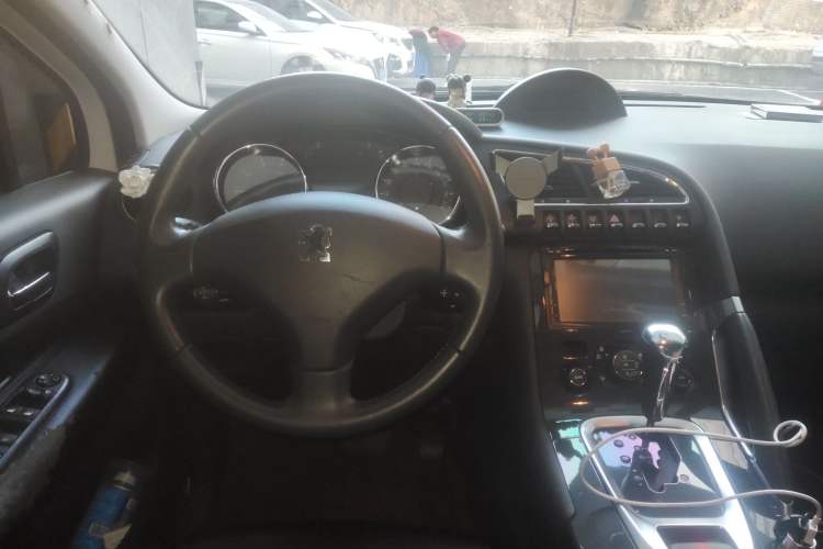 Used Peugeot 3008 2011 1.6T Fashion Edition Steering Wheel