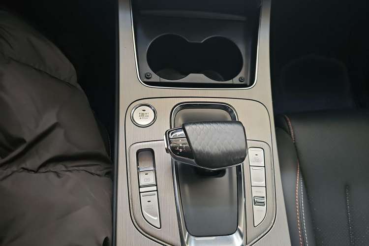 Used CHANGAN OSHAN X7 2020 1.5T Automatic Parking with Facial Recognition – Spacey & Carefree Edition
