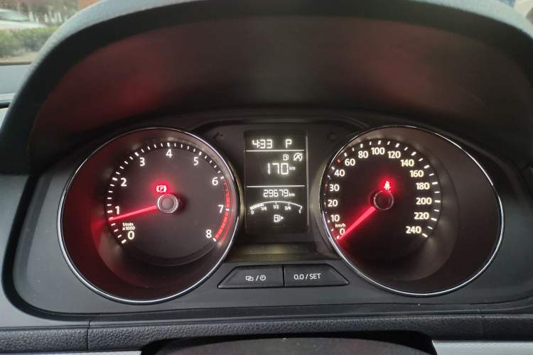 Used Volkswagen Gran Lavida 2017 180TSI DSG Comfort Edition
