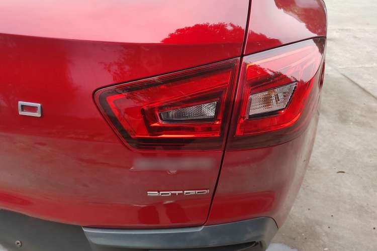 Used BORGWARD BX5 2017 20TGDI Automatic Two-Wheel Drive Pioneer Edition