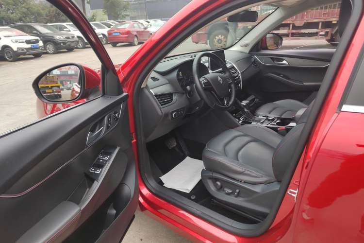 Used BORGWARD BX5 2017 20TGDI Automatic Two-Wheel Drive Pioneer Edition