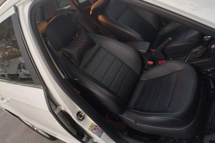 Used Volkswagen Gran Lavida 2017 180TSI DSG Comfort Edition
