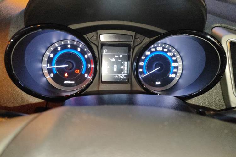 Used CHANGAN CS15 2016 1.5L Automatic Fashion Edition
