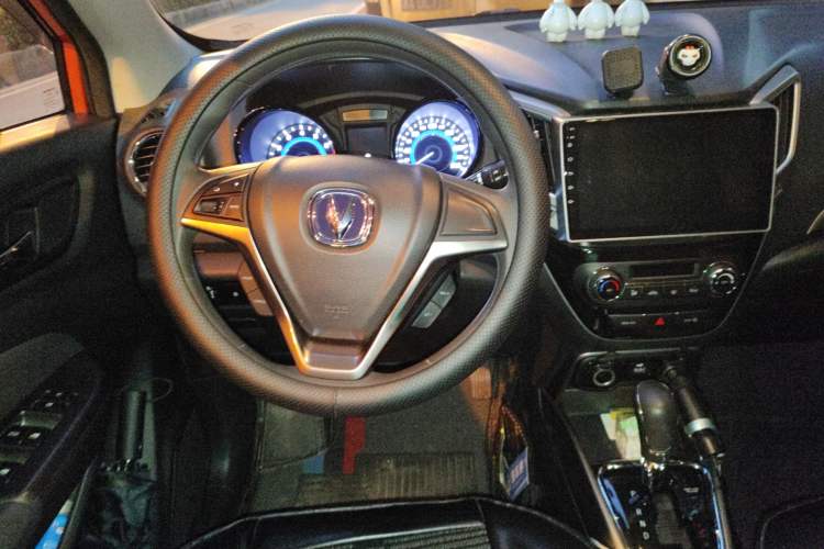 Used CHANGAN CS15 2016 1.5L Automatic Fashion Edition
