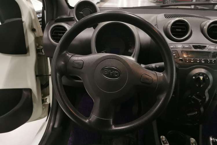 Used BYD F0 2013 1.0L AMT XuanKu Model
