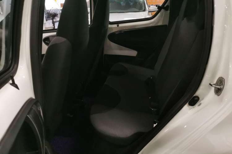 Used BYD F0 2013 1.0L AMT XuanKu Model
