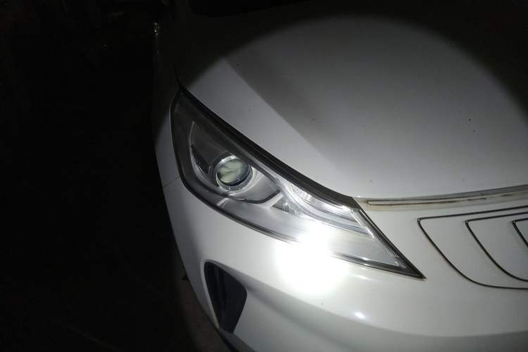 Used Geely Auto Emgrand GSe 2020 500 LingShang Model Right Front Headlight