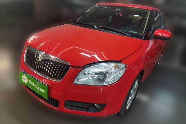 Used Skoda Fabia 2011 1.6L Automatic Crystal Edition
