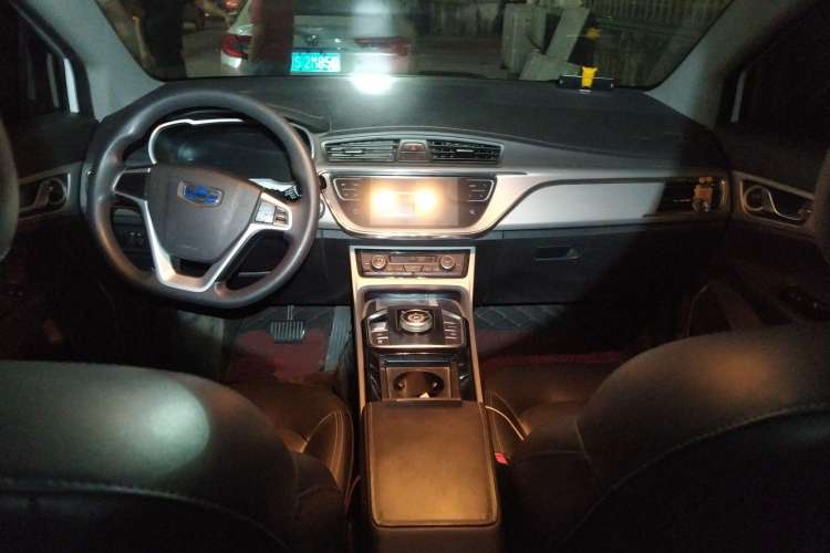 Used Geely Auto Emgrand GSe 2020 500 LingShang Model Center Console