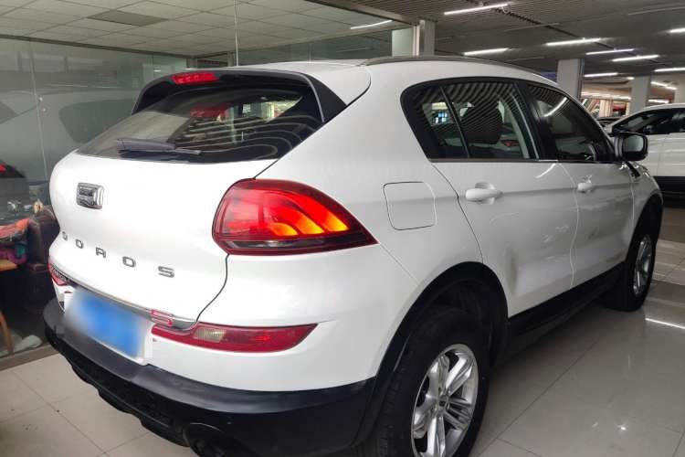 Used Qoros 5 2018 Revised Version 1.6T Automatic Leading Edition
