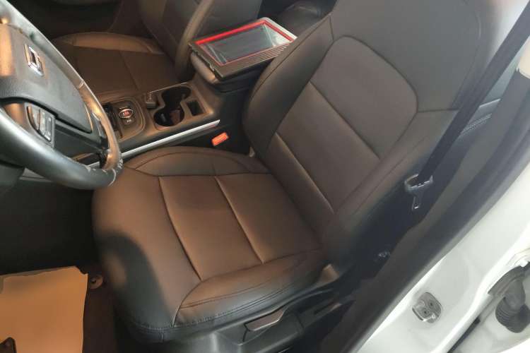 Used Qoros 5 2018 Revised Version 1.6T Automatic Leading Edition
