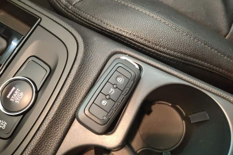 Used Qoros 5 2018 Revised Version 1.6T Automatic Leading Edition