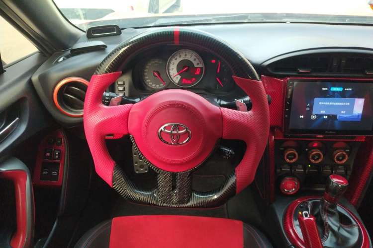 Used Toyota 86 2013 2.0L Automatic Luxury Version