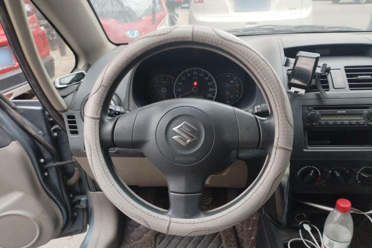 Used Suzuki SX4 2010 Sedan 1.6L Automatic Value Model