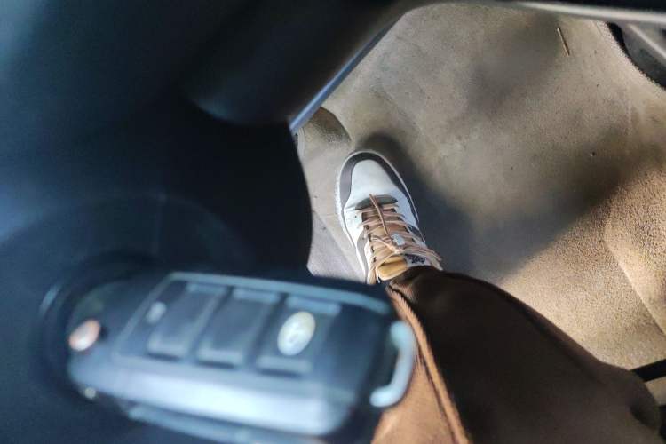 Used Toyota Yaris 2008 1.6G Automatic Deluxe Edition Vehicle Key