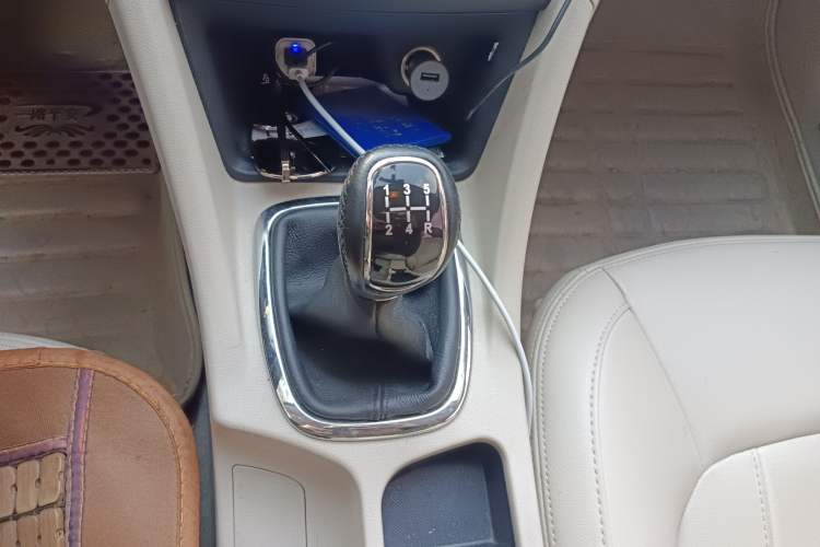 Used Chery Arrizo 7 2015 1.6L Manual ZhiXiang Edition