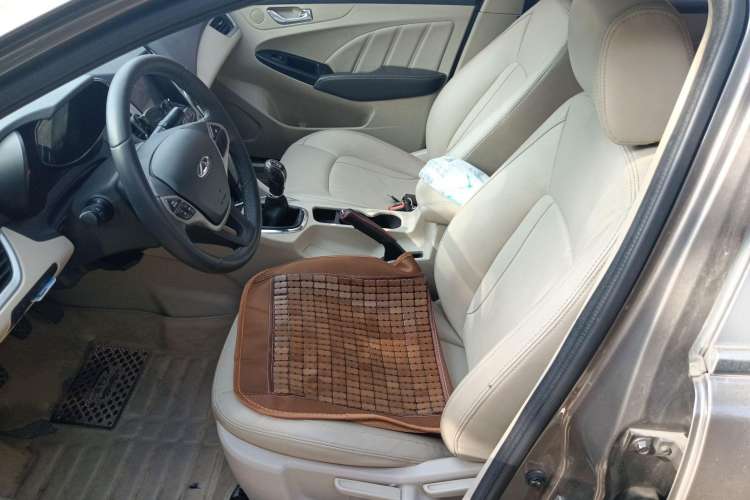 Used Chery Arrizo 7 2015 1.6L Manual ZhiXiang Edition