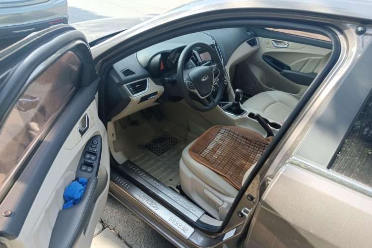 Used Chery Arrizo 7 2015 1.6L Manual ZhiXiang Edition