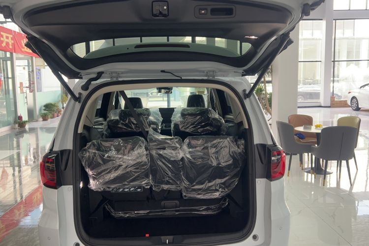 Used Honda Elysion 2024 2.0L eHEV Luxury Edition