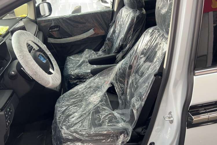 Used Honda Elysion 2024 2.0L eHEV Luxury Edition