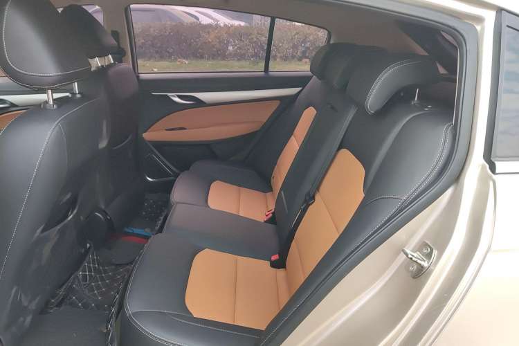 Used Geely Auto Vision S1 2018 1.4T CVT FENGXING Model
