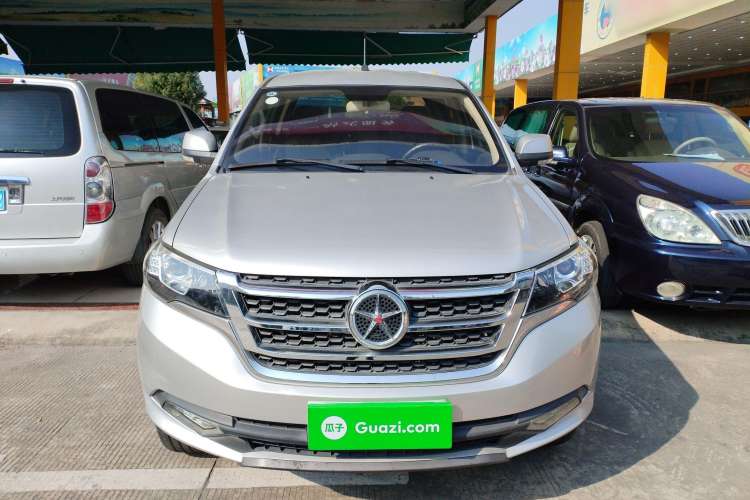 Used Dayun Pickup 2021 2.0T Diesel Two-Wheel Drive Manual Dayun Bull-Logo Axle 4F20TC
