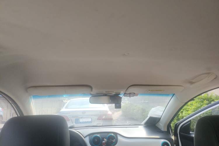 Used JAC iEV 2015 iEV5