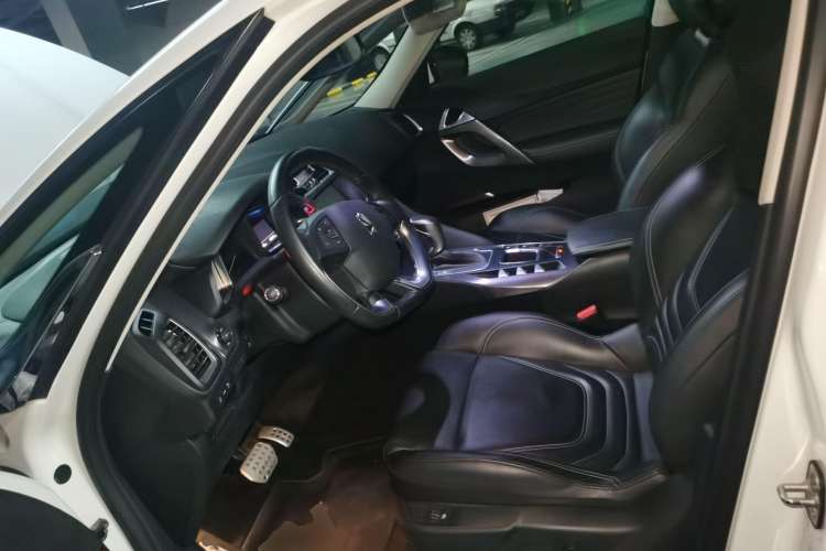 Used DS 5 2014 1.6T Luxury Edition THP200
