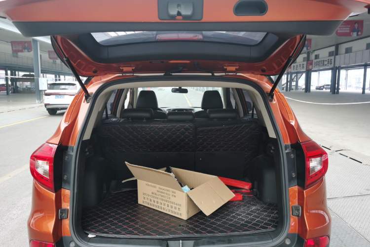 Used BYD Song 2016 2.0TID Automatic Prestige Edition
