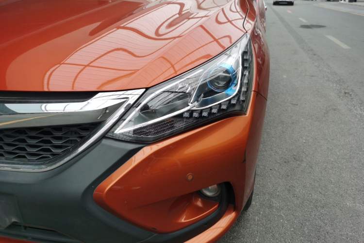 Used BYD Song 2016 2.0TID Automatic Prestige Edition
