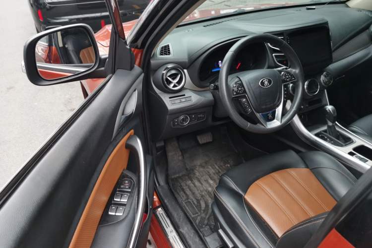 Used BYD Song 2016 2.0TID Automatic Prestige Edition
