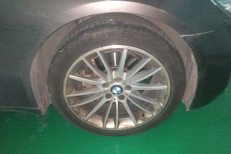 Used BMW 7 Series 2013 740Li Leading Model
