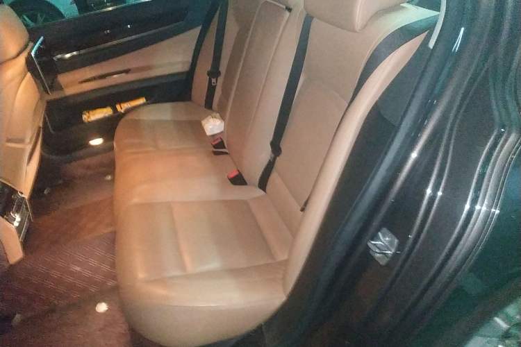 Used BMW 7 Series 2013 740Li Leading Model
