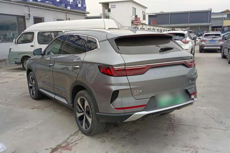 Used BYD Song PLUS New Energy 2021 DM-i 100KM Four-Wheel Drive Flagship PLUS