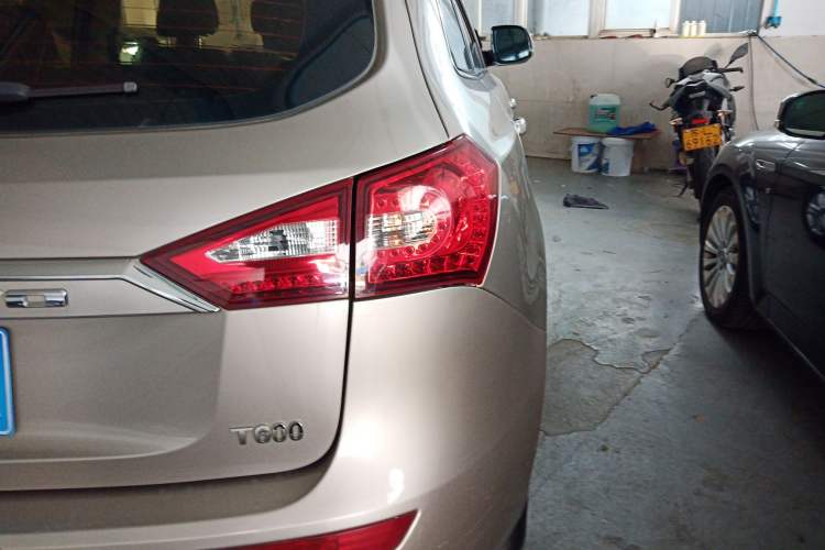 Used Zotye T600 2017 1.5T Manual Elite New Year Edition Right Rear Taillight