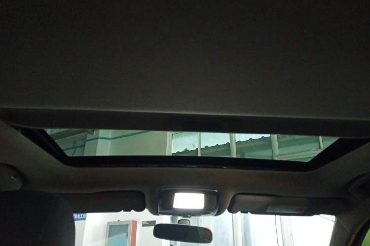 Used Zotye T600 2017 1.5T Manual Elite New Year Edition Headliner