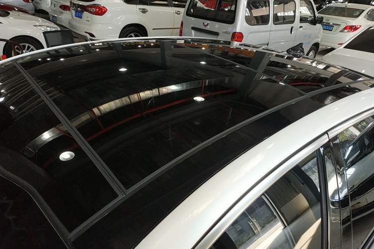 Used Kia K5 New Energy 2018 2.0L ZhiZun Edition