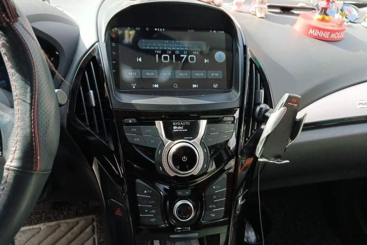 Used BYD Qin New Energy 2015 1.5T Dual-Crown Flagship Plus Edition