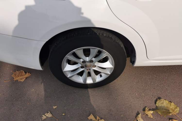 Used Brilliance H330 2013 1.5L Automatic Luxury Model
