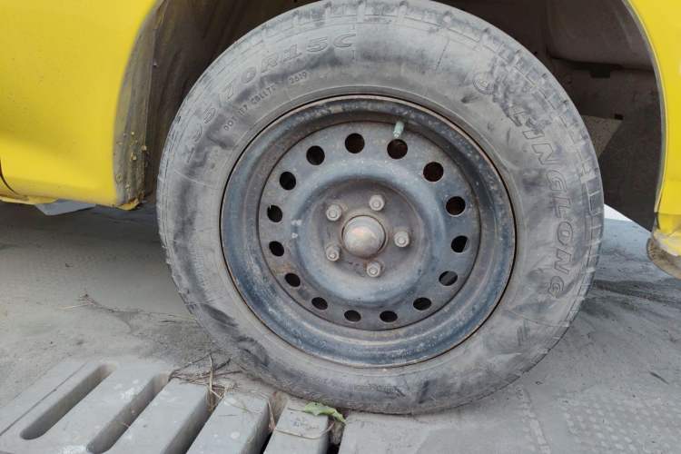 Used Jinbei Hiace 2014 2.0L Fifth-Generation Xiangyun Comfort Type 1 4G20C
